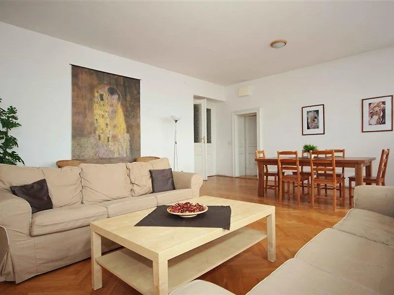 Janacek Palace Residence Praga Apartament